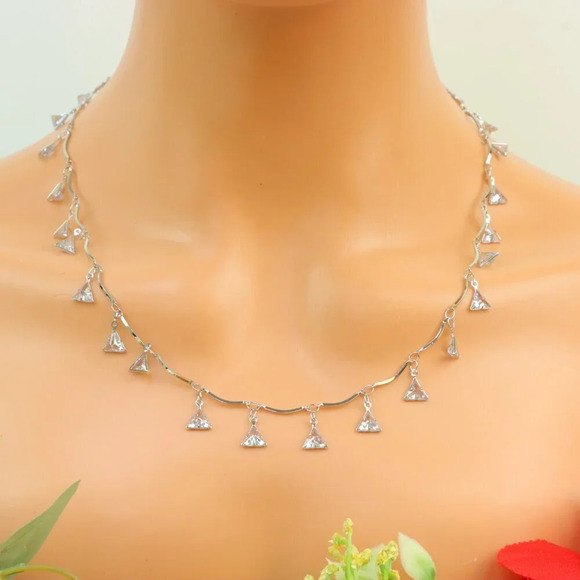 "New Beautiful Design Necklace Chain for Women/Girls, Gift, N808 - Picture 7 of 10